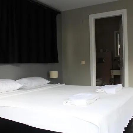 Ovacik 4 Bedroom Private * פאטהיה